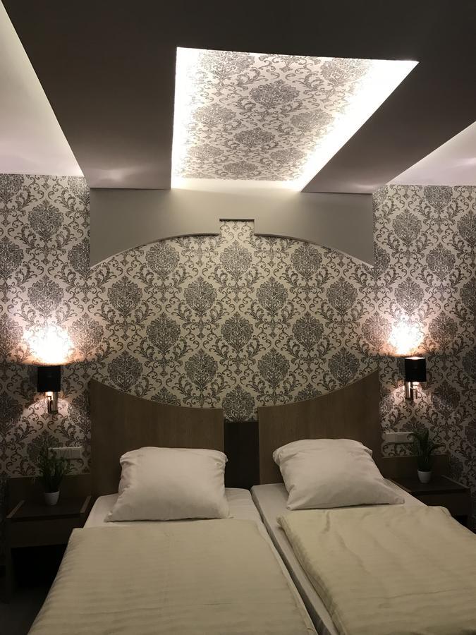 Athen 3* Kelsterbach