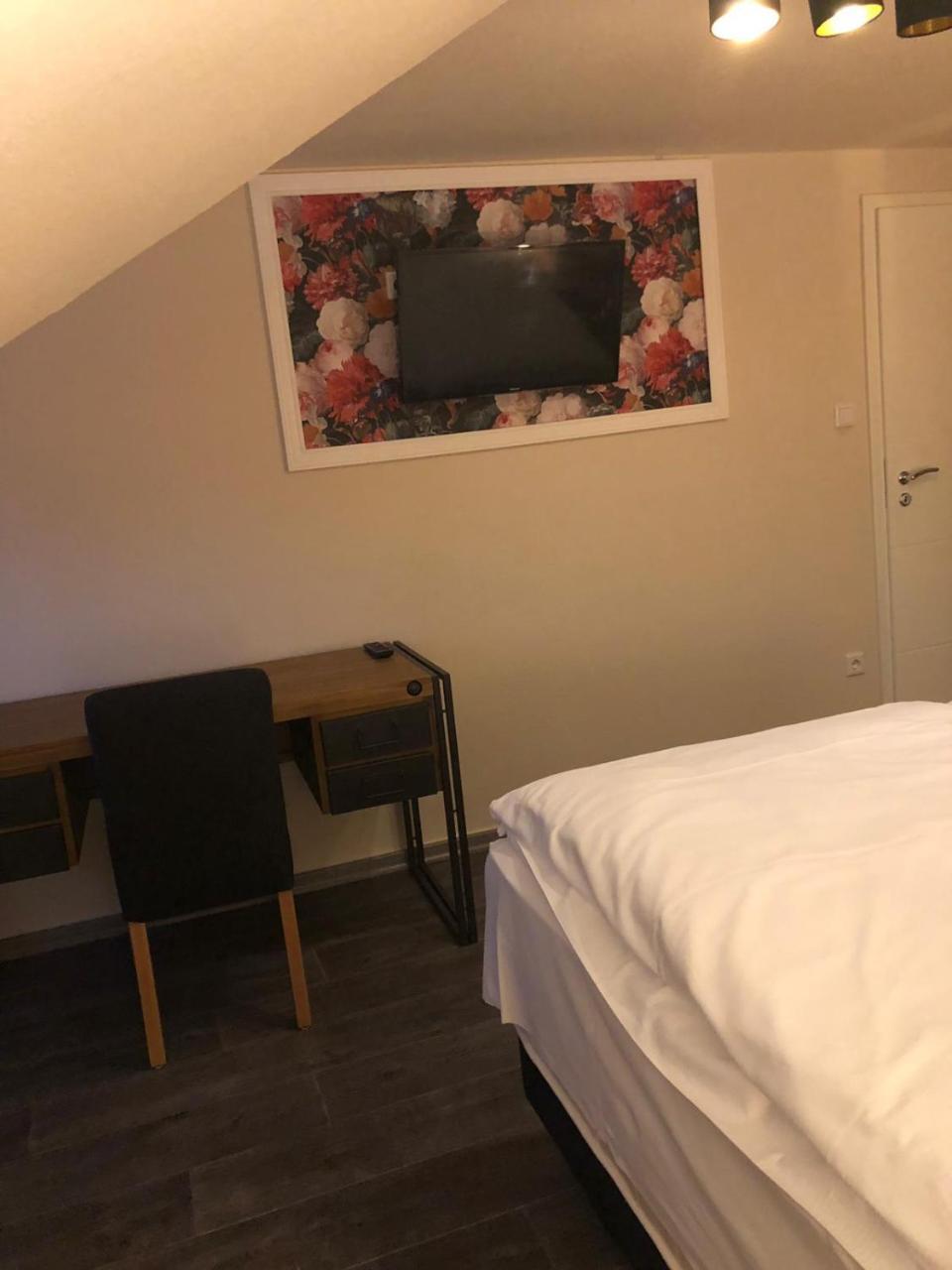 Hotel Athen 3*
